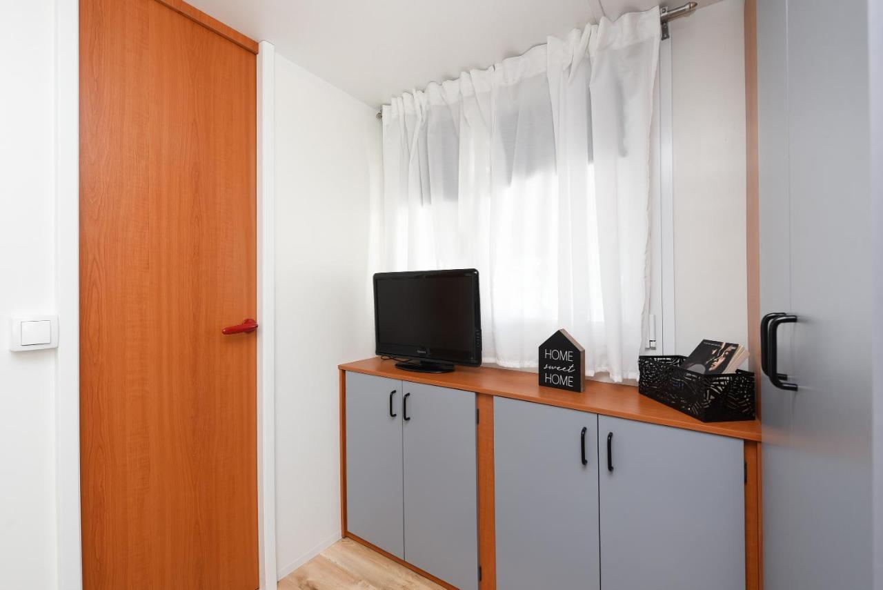 Mia Mobile Home With Jacuzzi Ždrelac 外观 照片