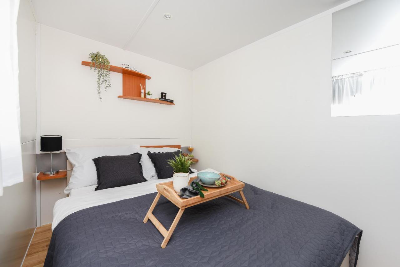 Mia Mobile Home With Jacuzzi Ždrelac 外观 照片