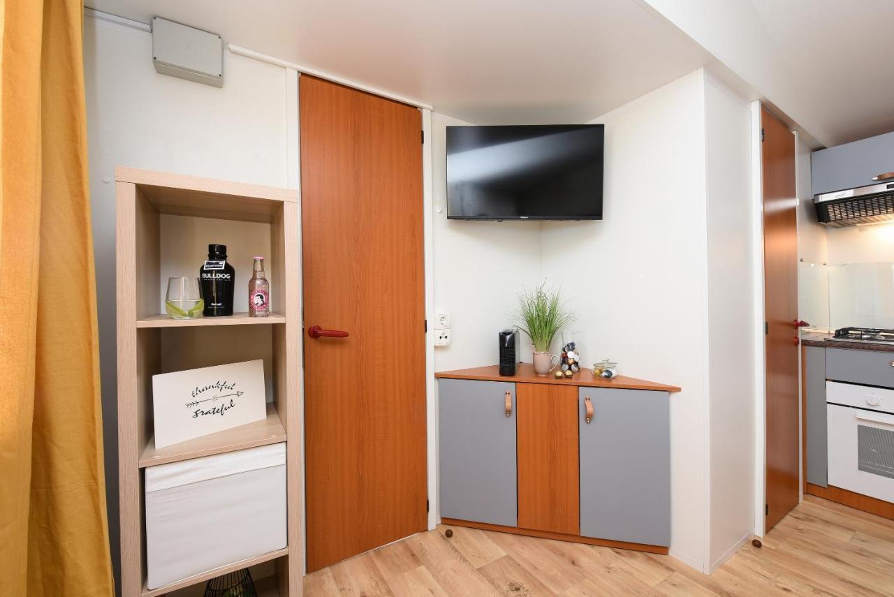 Mia Mobile Home With Jacuzzi Ždrelac 外观 照片